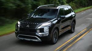 Mitsubishi 2025: Mobil Tangguh untuk Perjalanan Jauh dan Harian